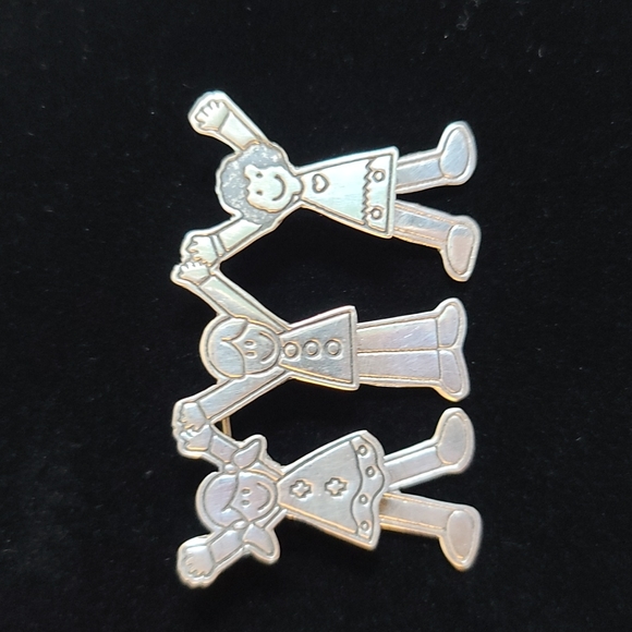 Kids Sterling Brooch - Picture 1 of 4
